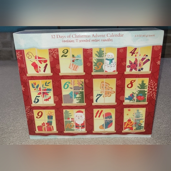 New Empire Candle Co 12 Days of Christmas Advent Calendar Votive Candle Set. - Picture 4 of 11